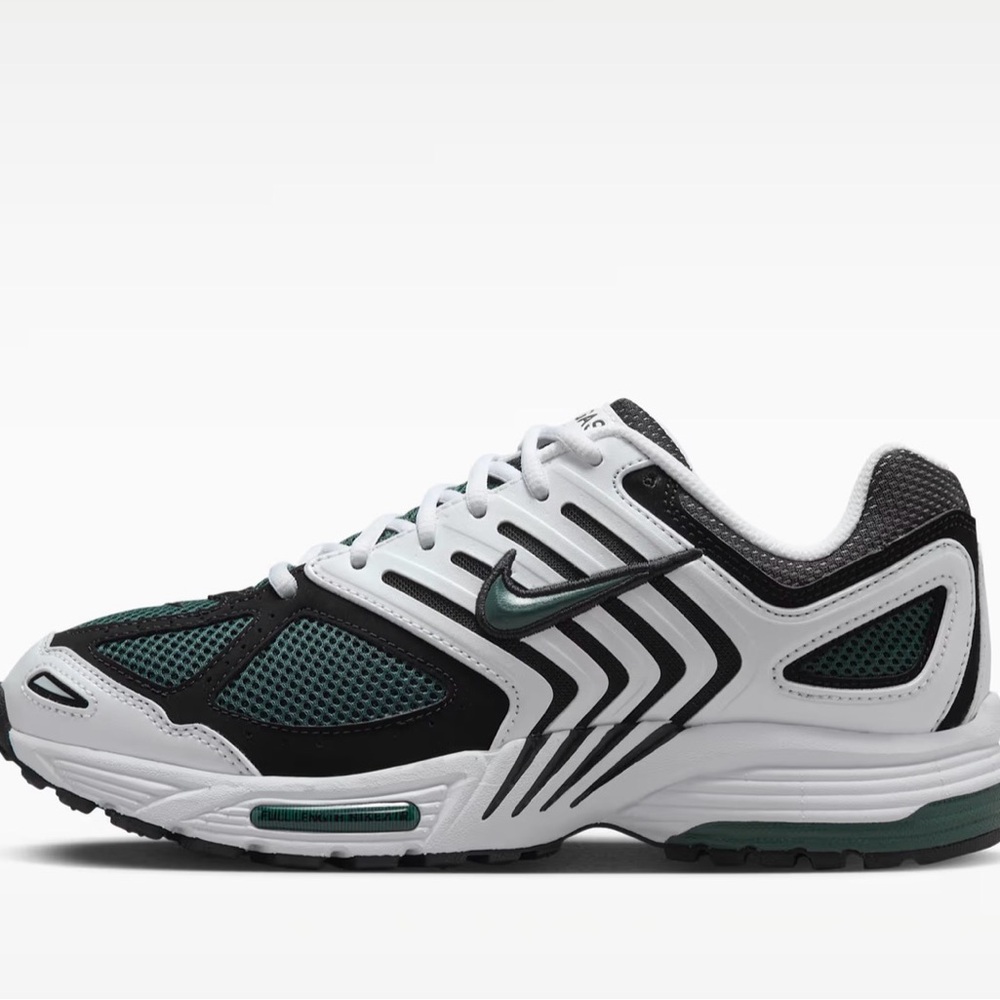 Nike Pegasus brand new size 8